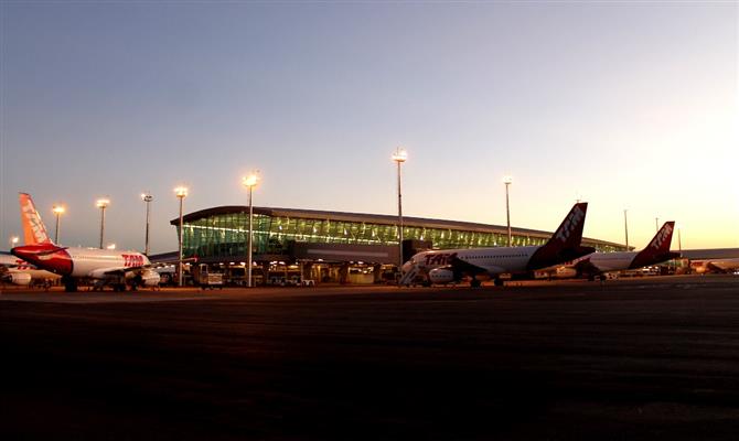 Anac reajusta em 8 tarifas do Aeroporto de Brasília Instituto