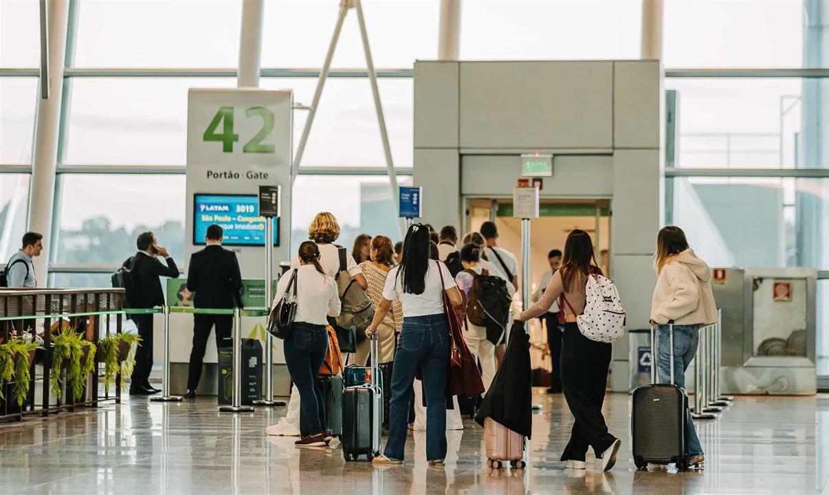 Tarifa aérea média sobe 9% e chega próximo dos R$ 670 em abril